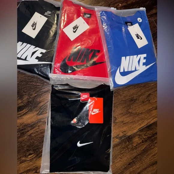 Nike T-Shirt Black sz XL RUNS SMALL - Picture 3 of 3